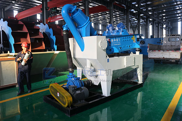 ��(x��)ɳ���ՙC(j��)�ں���ʯ��ɳ�C(j��)��ɰ�еđ�(y��ng)��